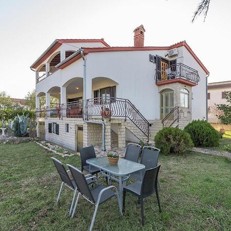 Apartmani Katalin Musalez ภายนอก รูปภาพ