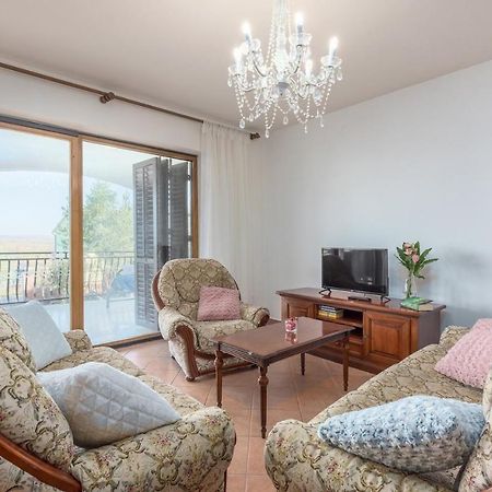 Apartmani Katalin Musalez ภายนอก รูปภาพ